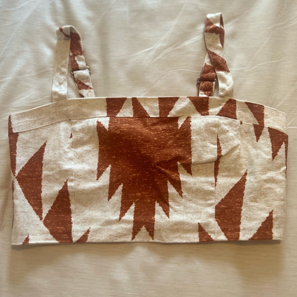 Forever 21 Tribal crop top 🤎 Size Small